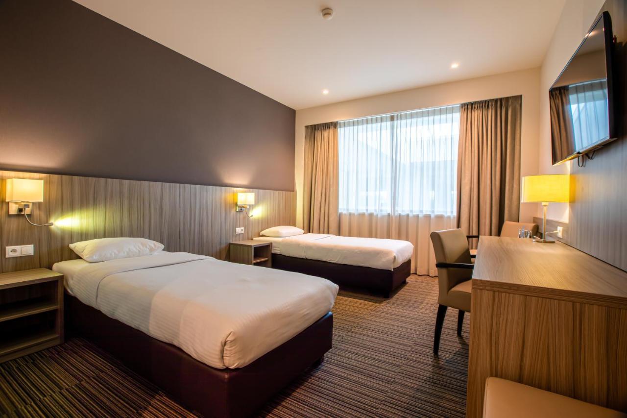 Mezzo Hotel & Business Beringen Exterior photo