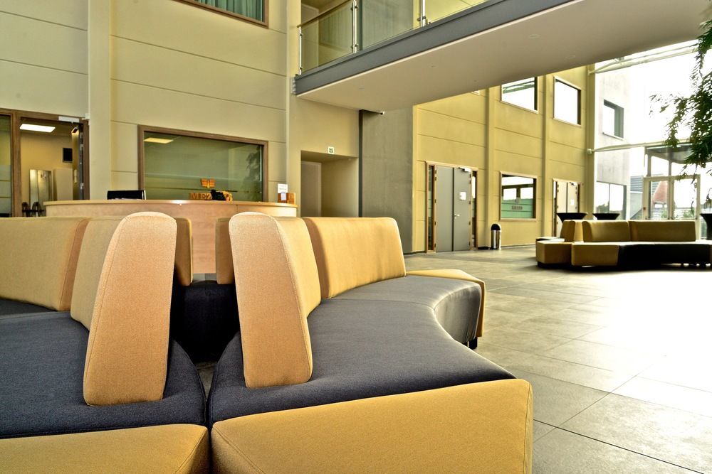 Mezzo Hotel & Business Beringen Exterior photo